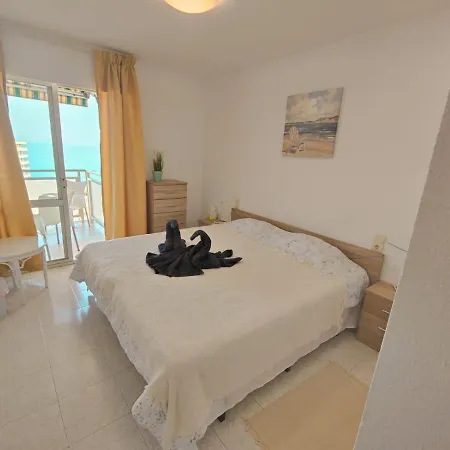 Lägenhet Panorama With Sea Views By Namaste Elite *